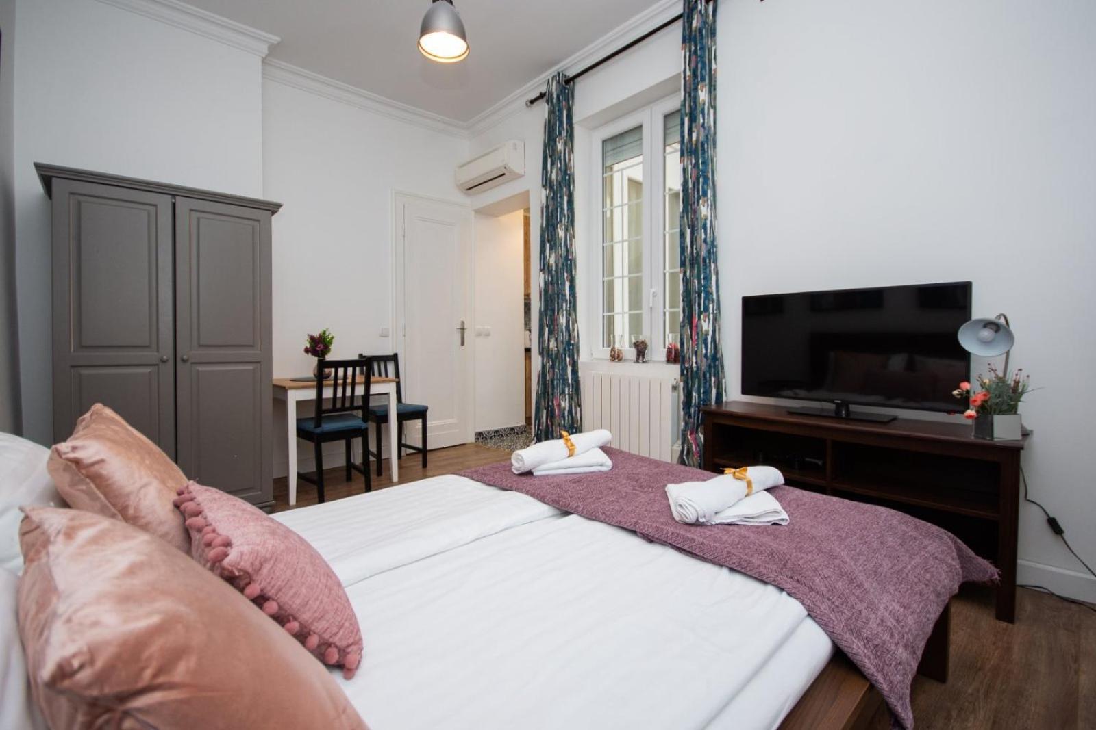 Downtown Star Apartment Belgrado Camera foto