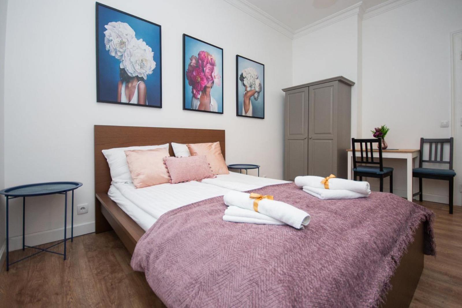 Downtown Star Apartment Belgrado Esterno foto